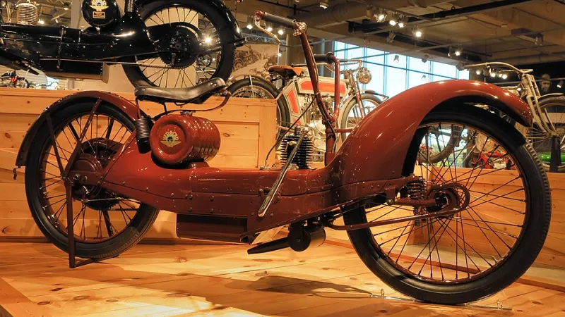 The Flat Tire That Changed Everything: How One Breakdown Made Spare Tires Standard