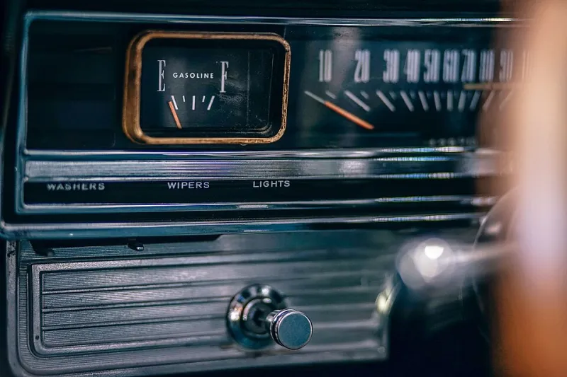 How a Small-Town Inventor's Stolen Idea Put a Click in Every American Car